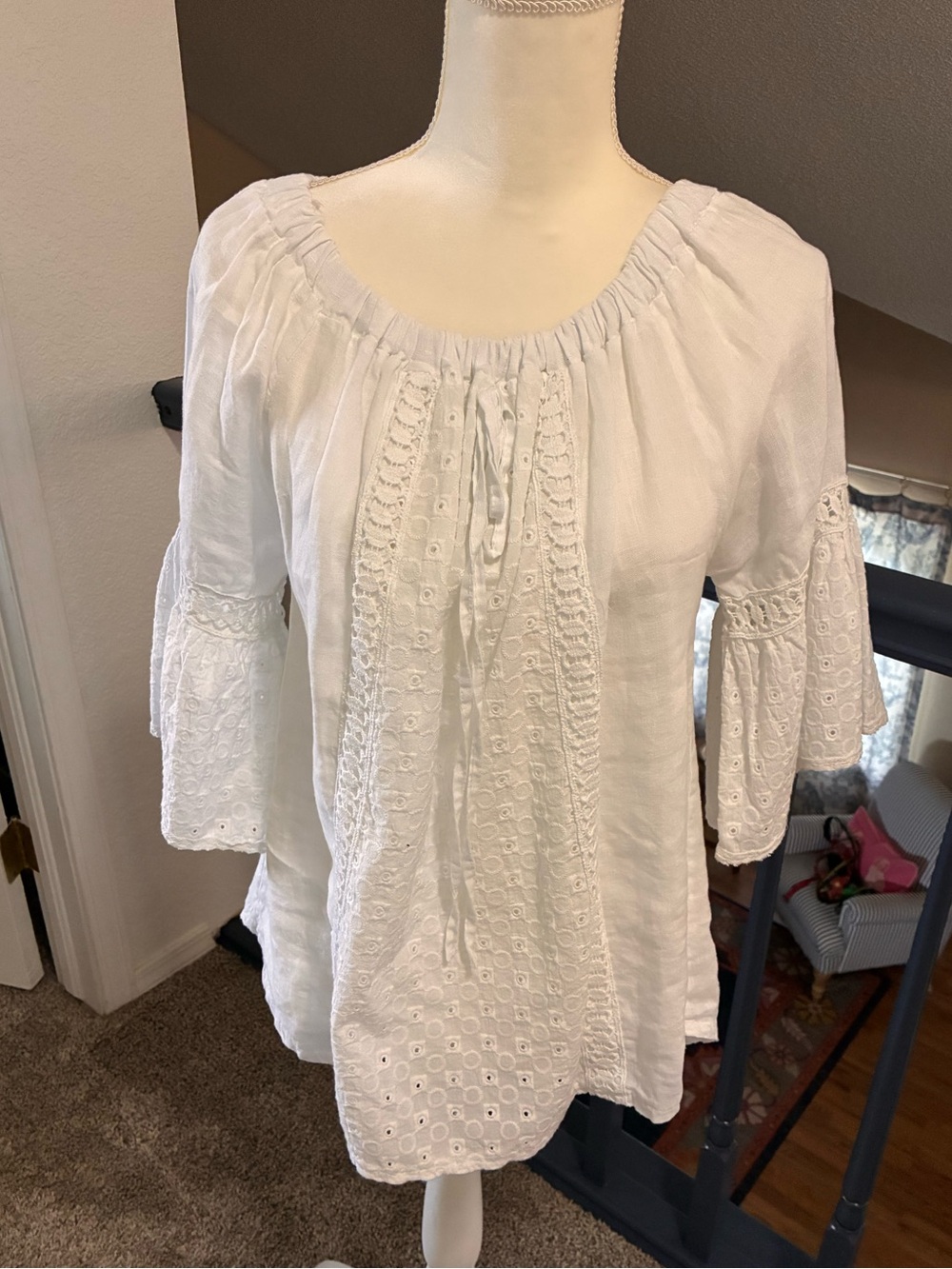 Puro Lino White Eyelet Peasant Top with Tie Neckline